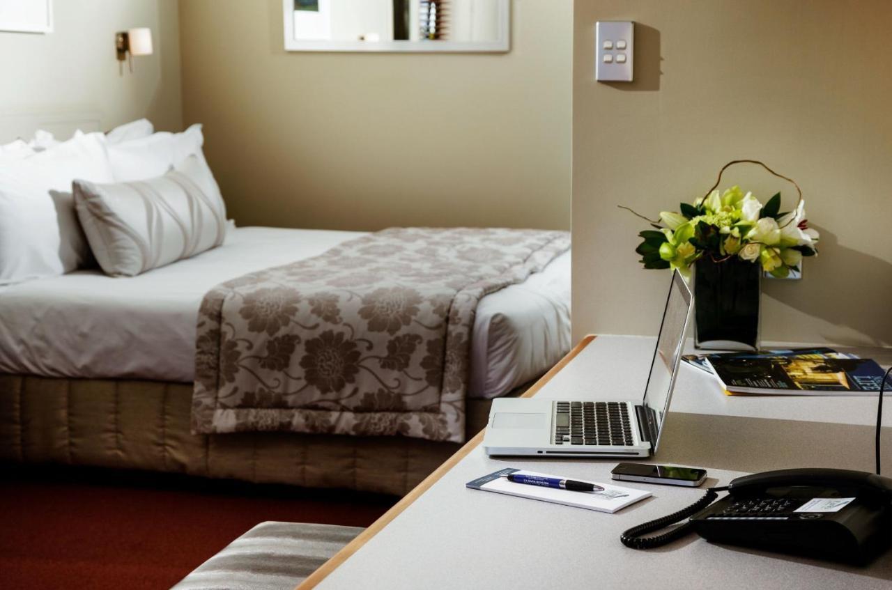 נאפייר Fairley Motor Lodge חדר תמונה