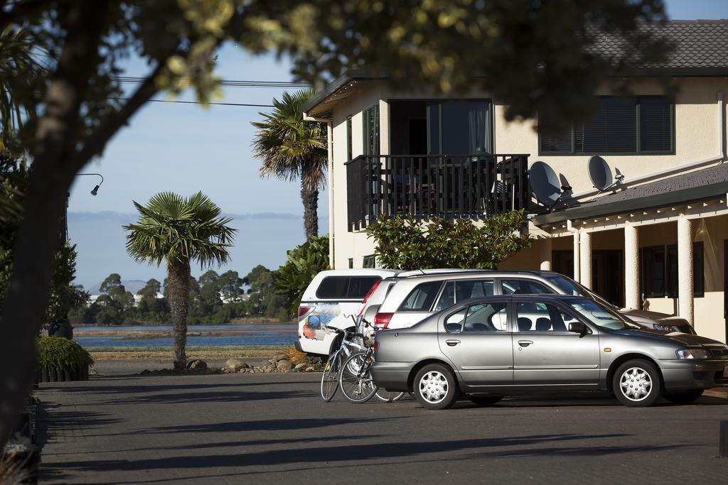 נאפייר Fairley Motor Lodge מראה חיצוני תמונה