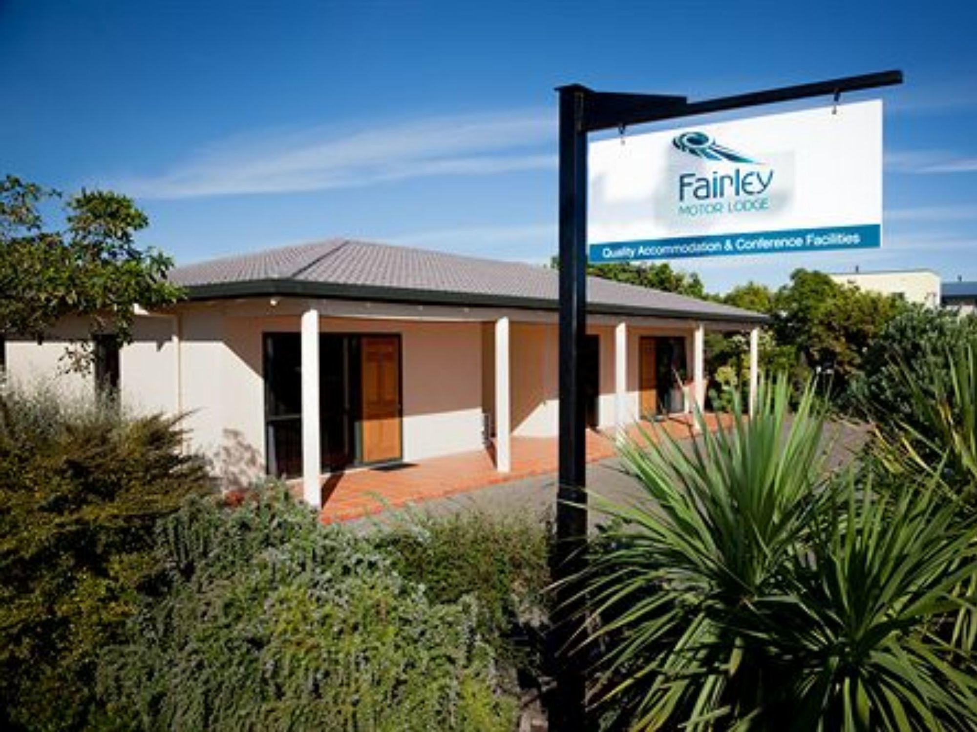 נאפייר Fairley Motor Lodge מראה חיצוני תמונה